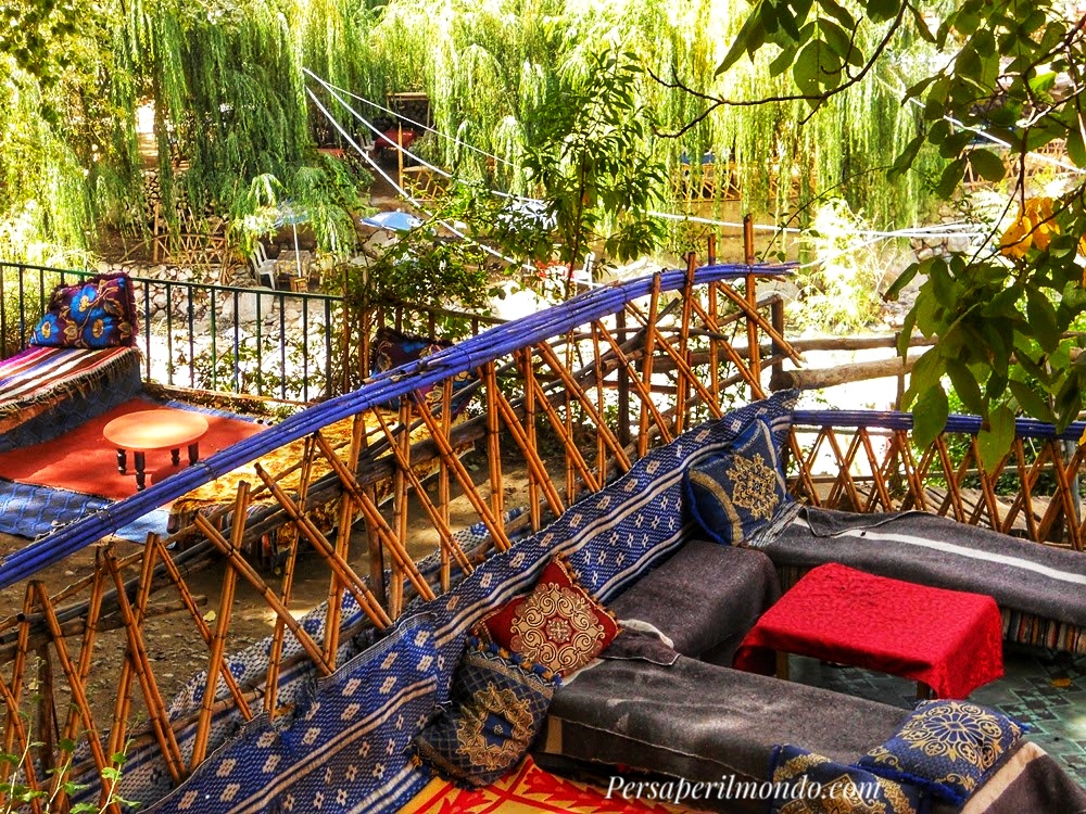 Ristorante sul fiume nell'Ourika Valley Marocco